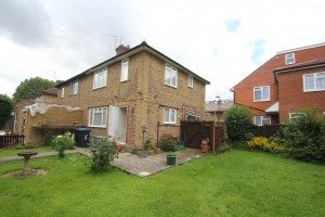 Pymmes Gardens North, London, N9