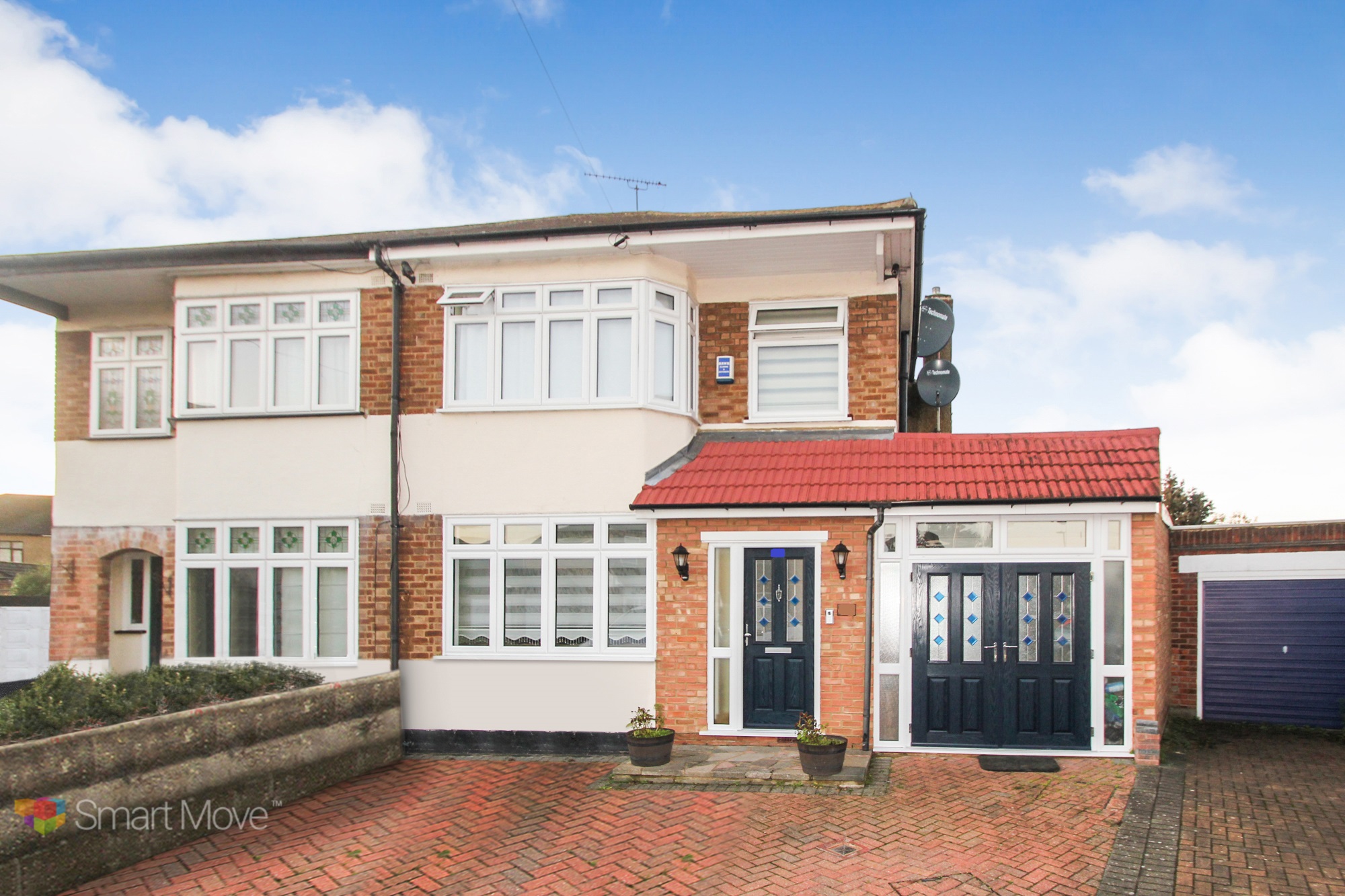 Colvin Gardens, Waltham Cross, EN8