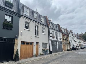 Pavilion Road, London, SW1X